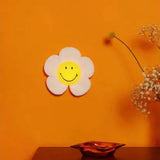 Day Light | Smiley Daisy