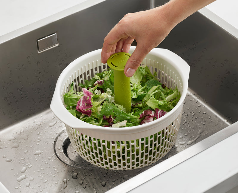 Spindola™ Green In-Sink Salad-Spinning Colander