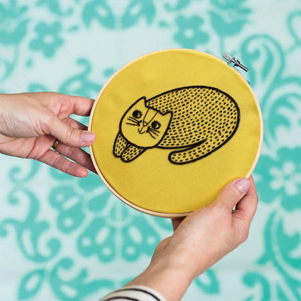 Cat Embroidery Hoop Kit