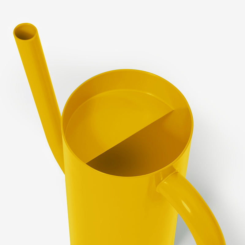 Tango Short Watering Can