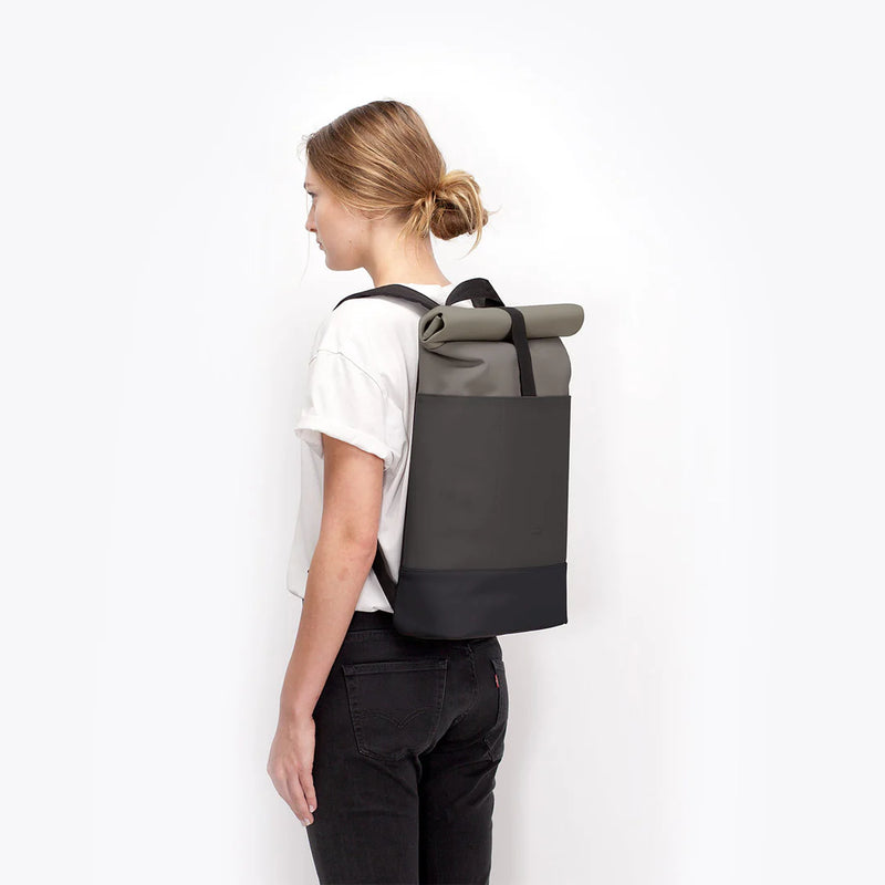 Hajo Medium Backpack - Dark Grey / Asphalt