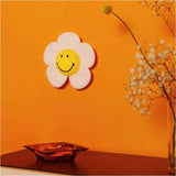 Day Light | Smiley Daisy
