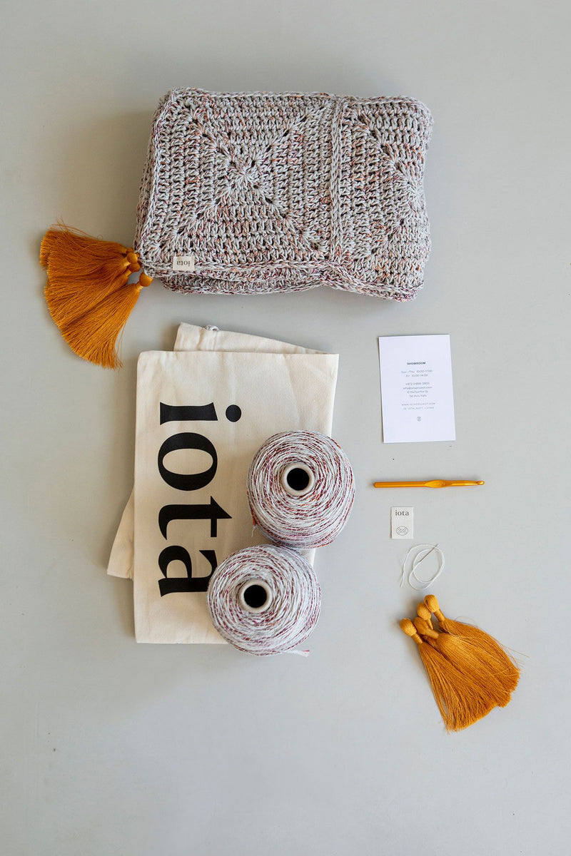 DIY Granny-Square Quilt Crochet Kit
